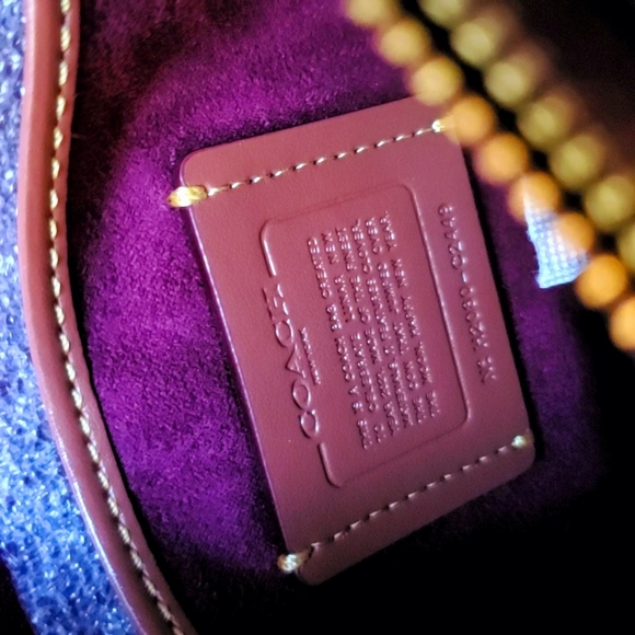 Special Edition| Lunar New Year Beat Shoulder Bag - Picture 11 of 14